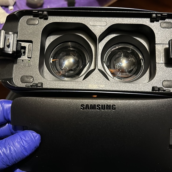 Oculus gear vr headset great condition - Picture 6 of 10